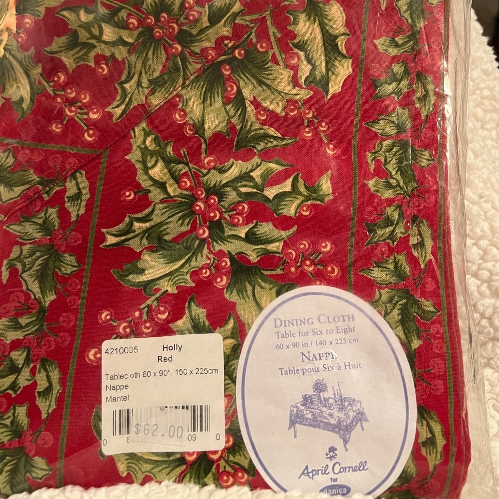 Beautiful April Cornell Christmas Table Cloth ( 60x90)